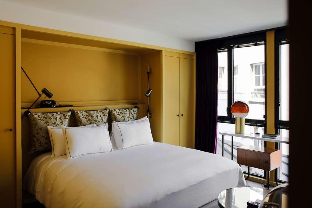 Hotel Le Ballu باريس الغرفة الصورة