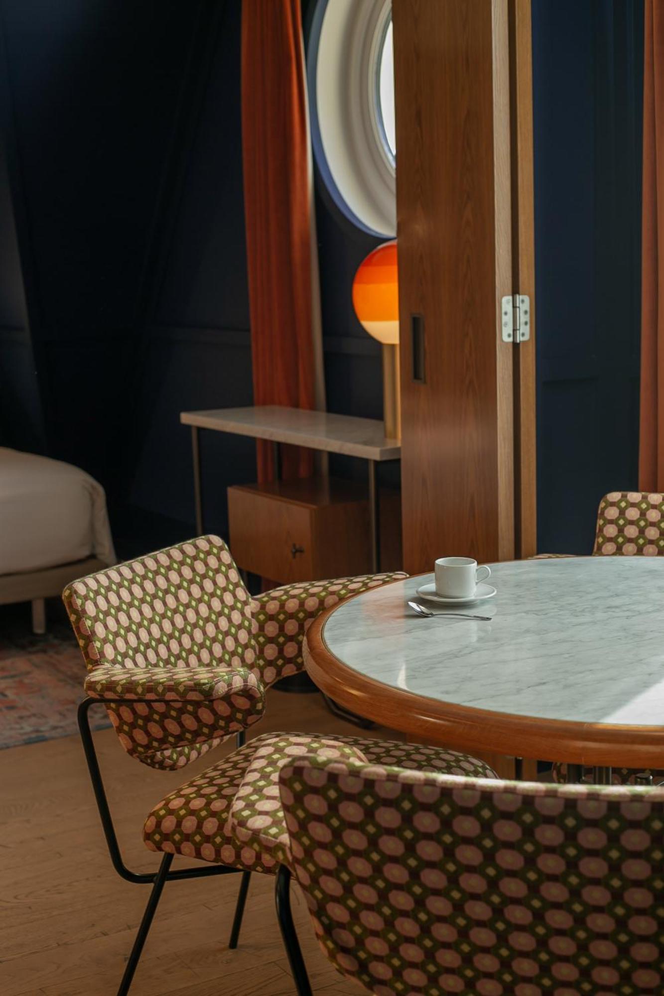 Hotel Le Ballu باريس المظهر الخارجي الصورة